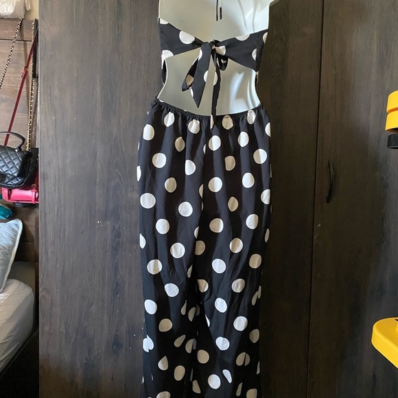 Forever21 Black and White Polka Dot Jumpsuit size M like new - Picture 7 of 12